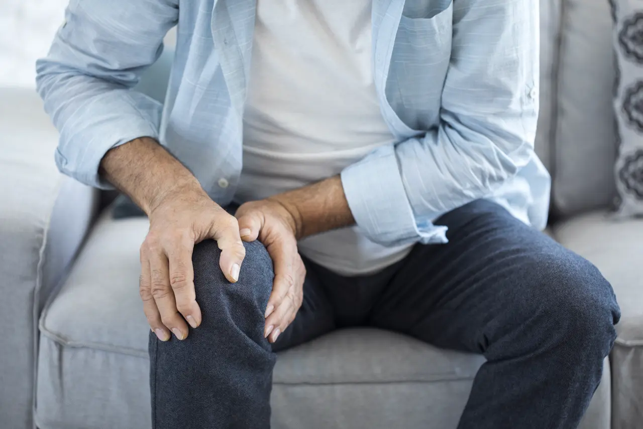 Comment soigner ses rhumatismes avec des huiles essentielles ?