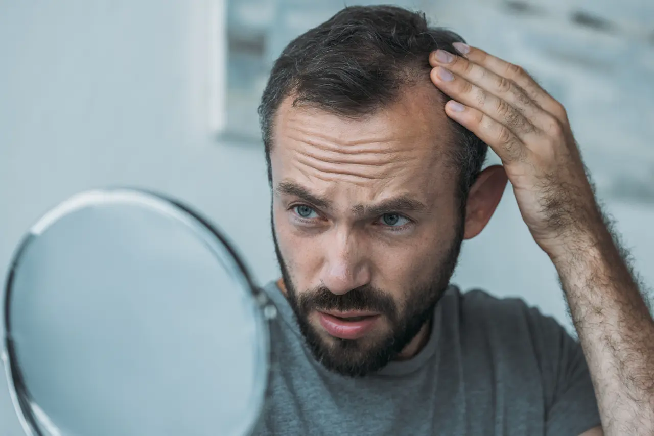 Lutter contre la chute de cheveux avec les huiles essentielles